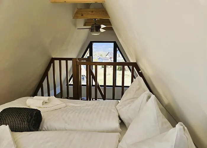 Mountains & Lakes - Chaletdorf & Villach