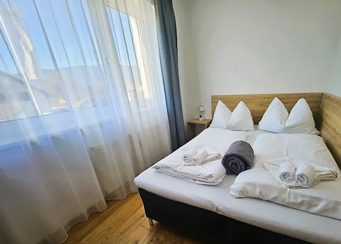 Mountains & Lakes - Chaletdorf & Holiday home *