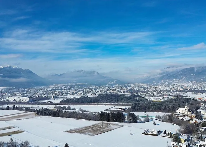 Mountains & Lakes - Chaletdorf & *